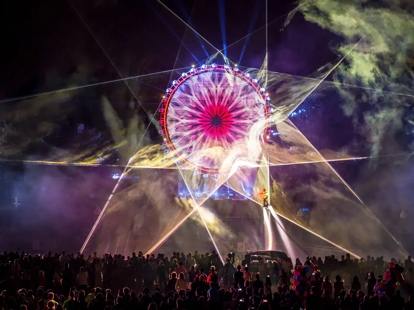 Atom-13_6e6e07a7-92b7-4bc6-abb0-22592cdebeec