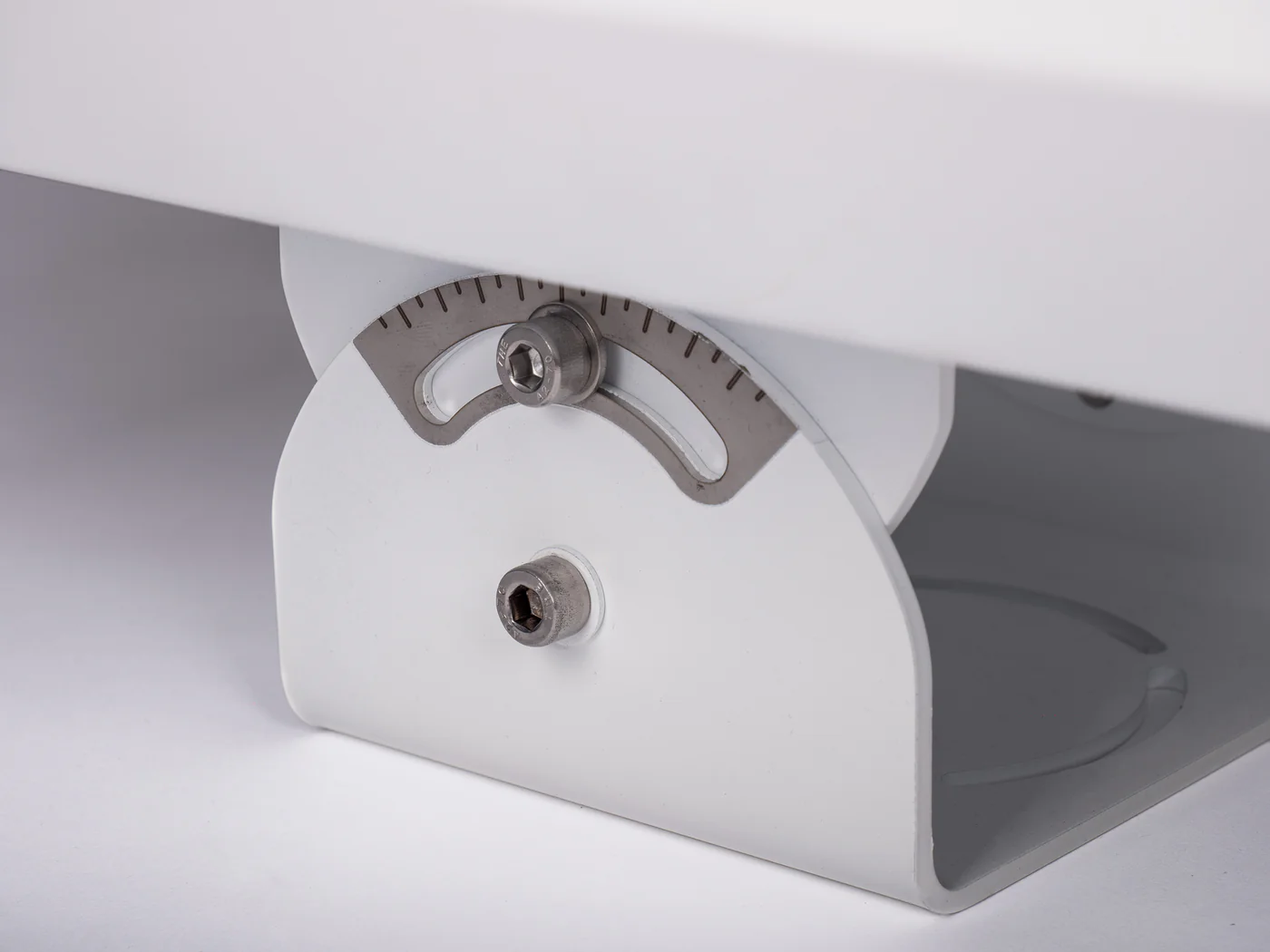 Logolas-7_95c0a9df-68e6-49ca-b329-4a1584544503